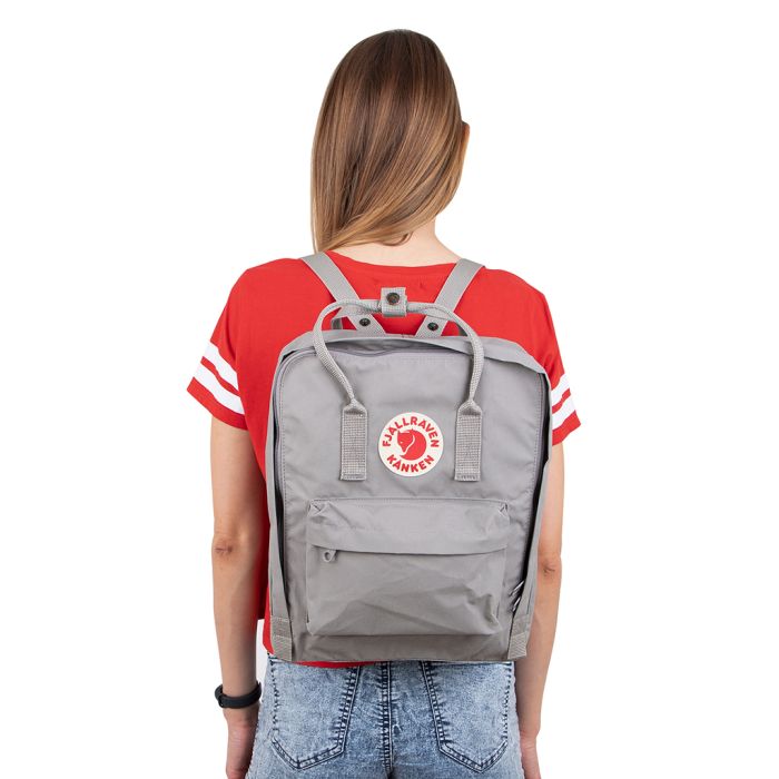 Plecak miejski Fjallraven Kanken Classic fog 021 || 'Plecak\u0020miejski\u0020Fjallraven\u0020Kanken\u0020Classic\u0020fog\u0020021'