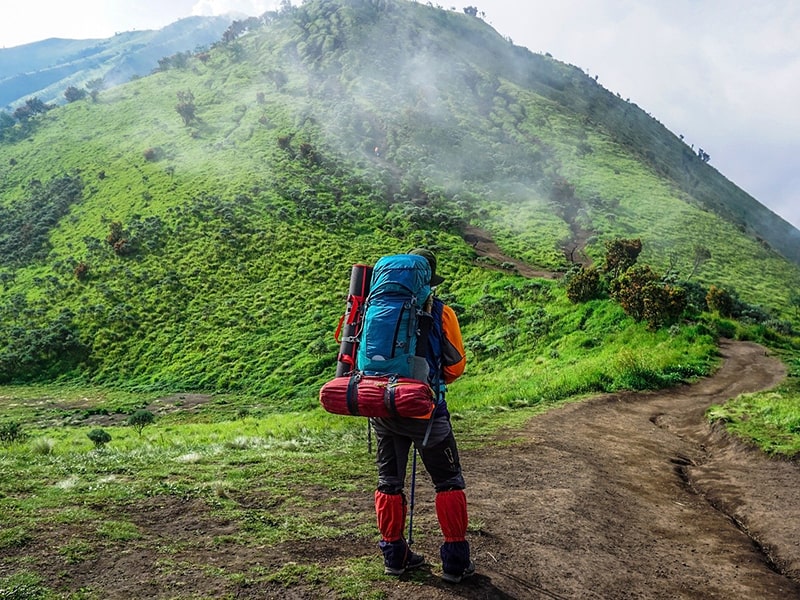 Plecak wyprawowy - poradnik wyboru odpowiedniego plecaka trekkingowego do turystyki górskiej
