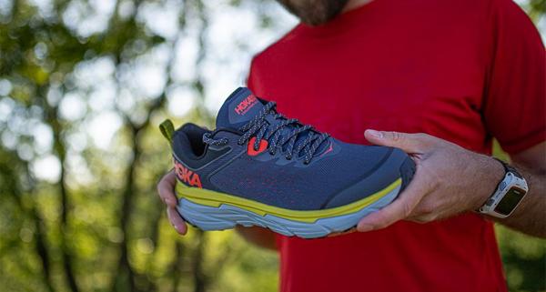 HOKA ONE ONE Challenger ATR 6 - test butów biegowych