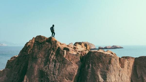 Czym różnią się: hiking, trekking i backpacking? Porównanie form aktywności outdoorowych